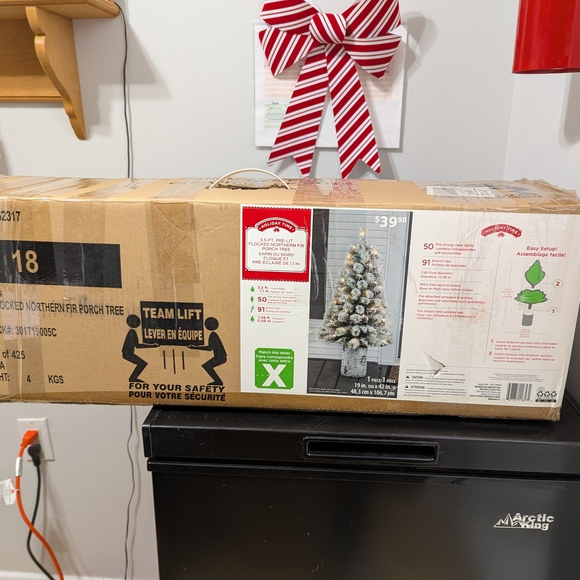 Holiday Time Pre-Lit Green Fir Tree with White Accents - Picture 2 of 7